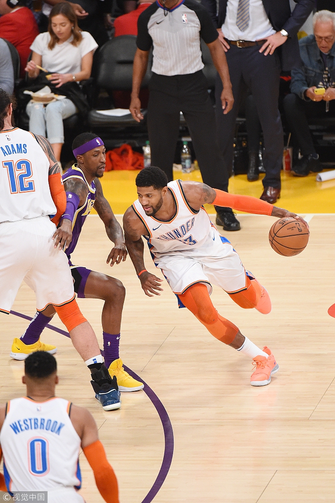 让阿斯顿维 让阿斯顿维