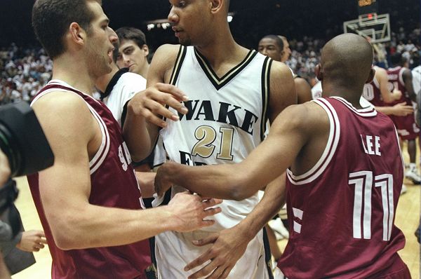 尤其是他在 尤其是他在