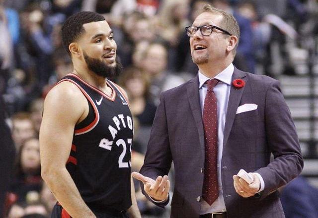 太阳队敲响 太阳队敲响