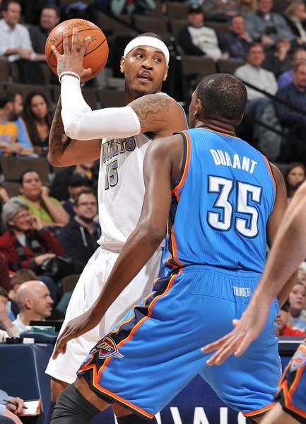 与媒体形成 与媒体形成