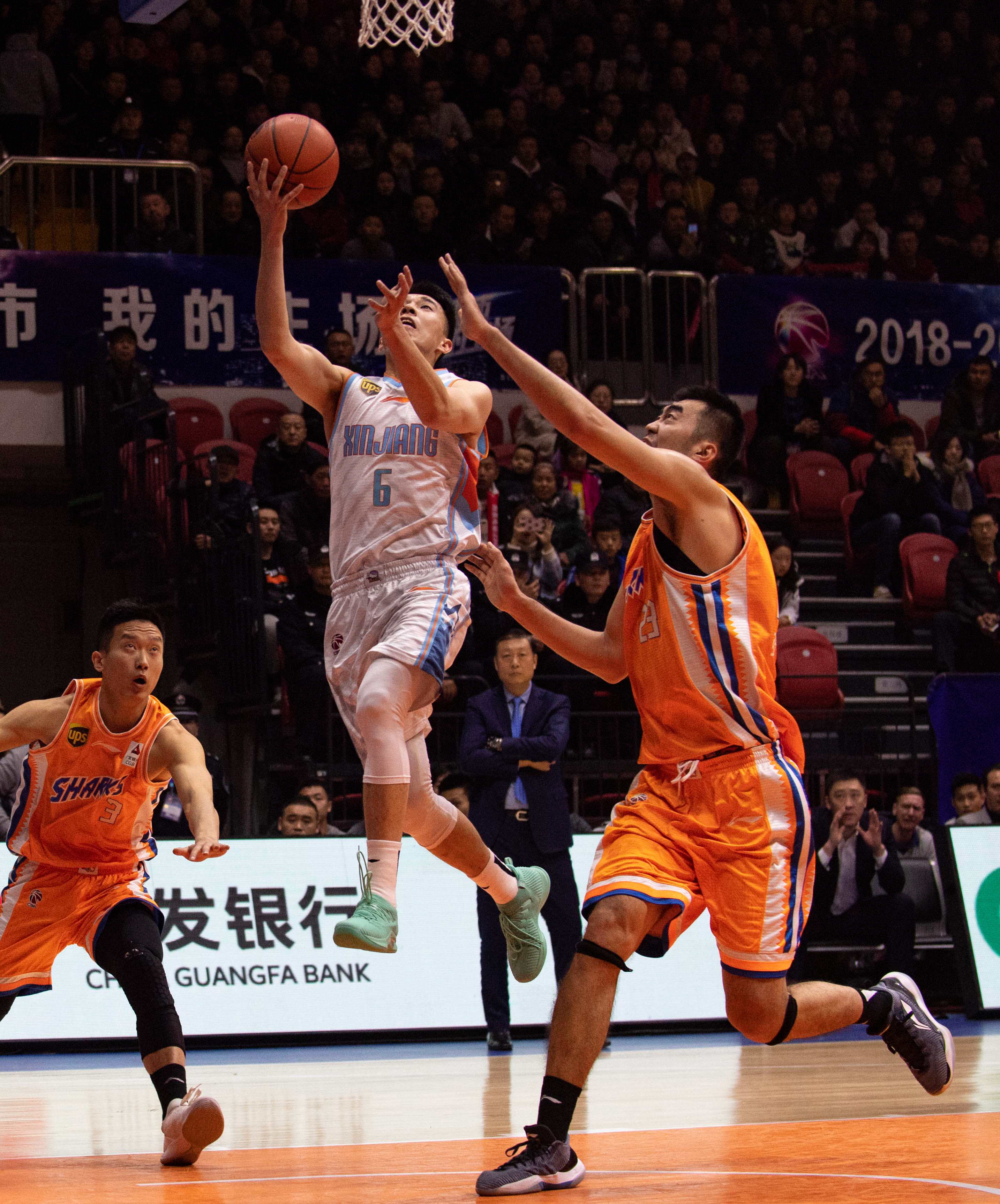 这为天津女 这为天津女