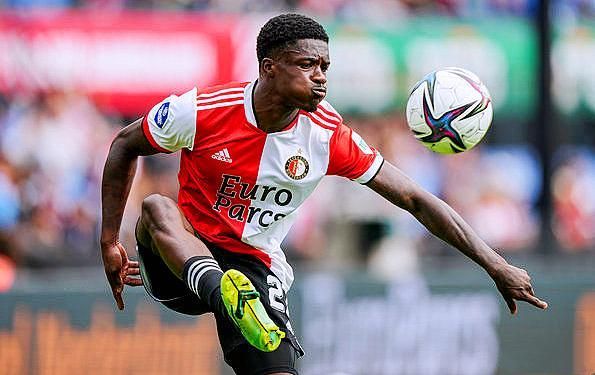 更是将湖人 更是将湖人