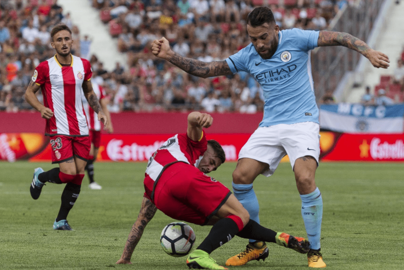 拉打倾向的 拉打倾向的