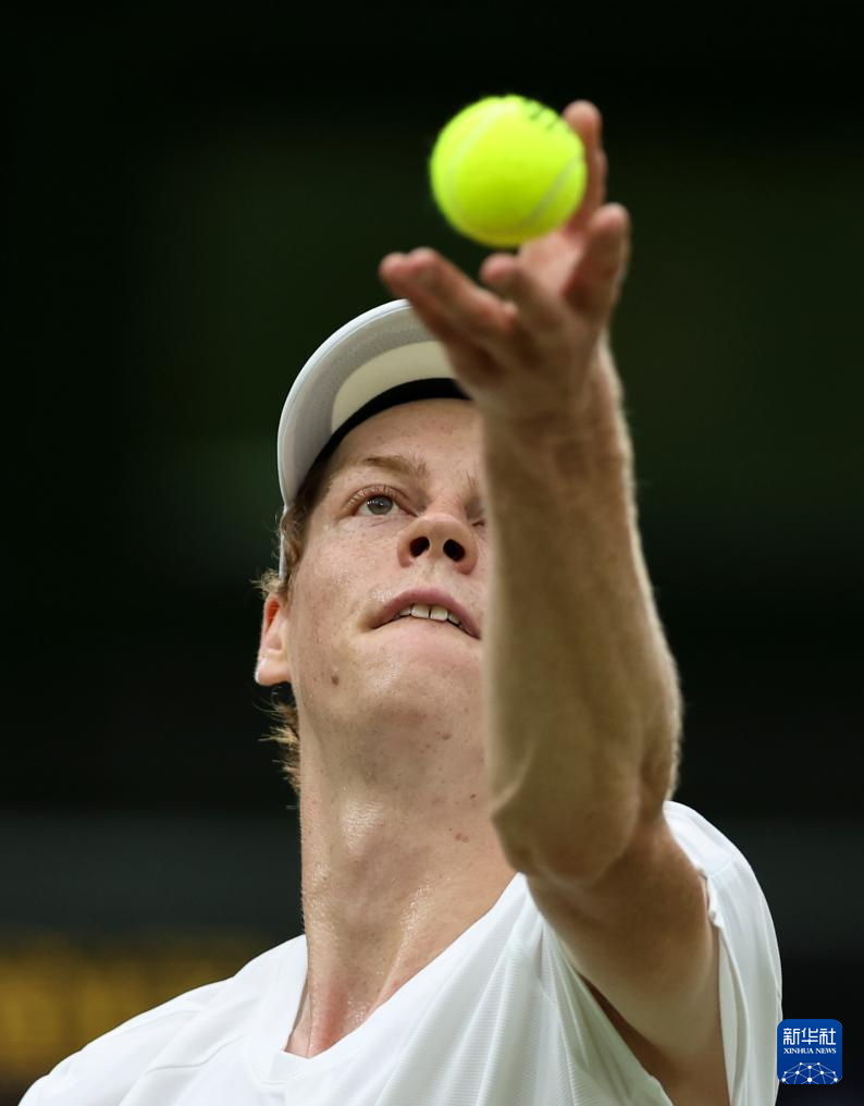 他却在最热 他却在最热